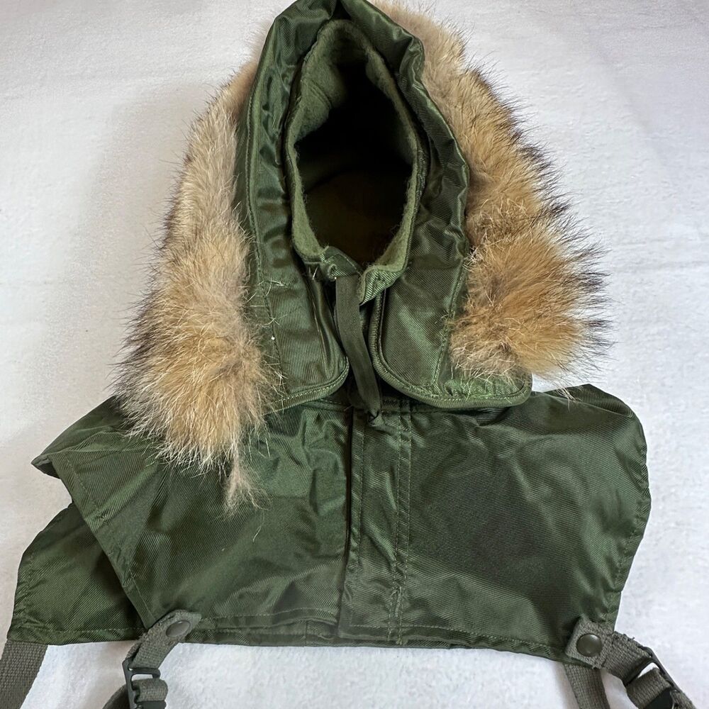 Vintage US Navy ECW Extreme Cold Weather Hood Shore A-1 Vietnam Era Fur Trim S